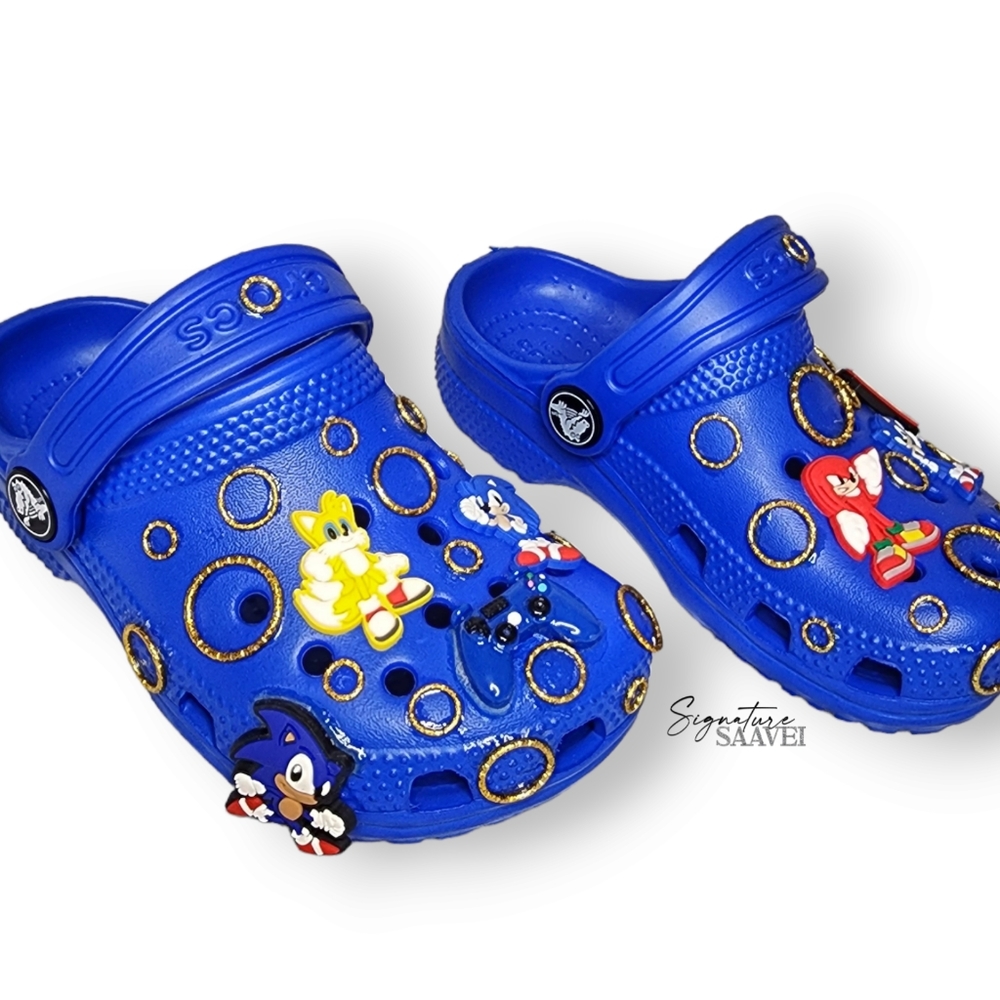 BRAND NEW Signature 'Sonic&Friends' Crocs (Kid's Size 9C) - Picture 3 of 5